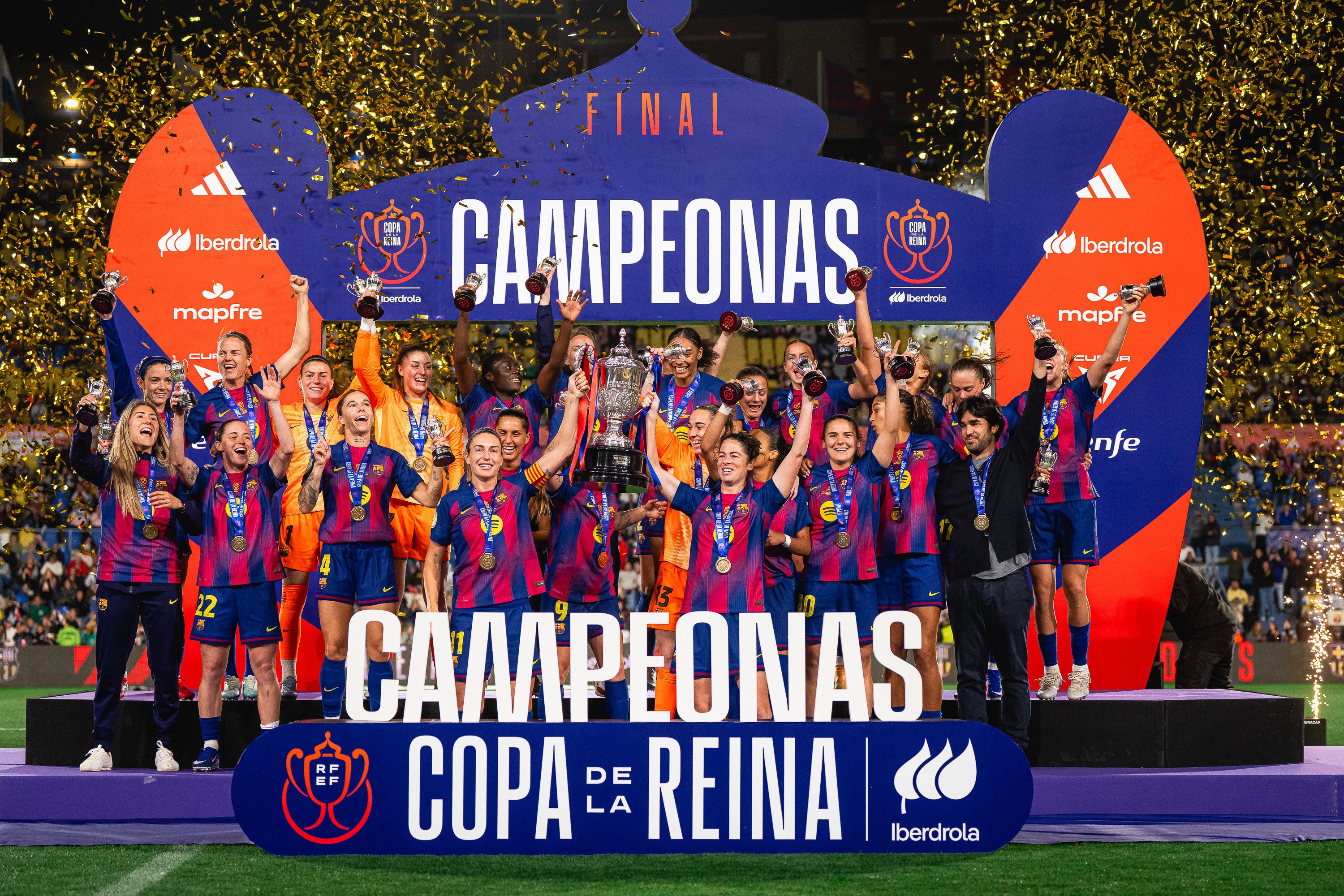 El Barça gana su duodécima Copa de la Reina y tercera consecutiva: así lo vivimos en Radioestadio (3-1) El Barça gana su duodécima Copa de la Reina y tercera consecutiva: así lo vivimos en Radioestadio (3-1)