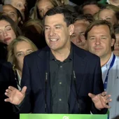 Juanma Moreno: "No hemos sacado matrícula de honor, pero hemos sacado un sobresaliente" Juanma Moreno: "No hemos sacado matrícula de honor, pero hemos sacado un sobresaliente"
