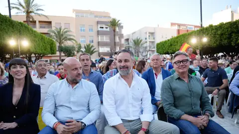 Imagen de la campaña electoral de Vox en Almería. Imagen de la campaña electoral de Vox en Almería.