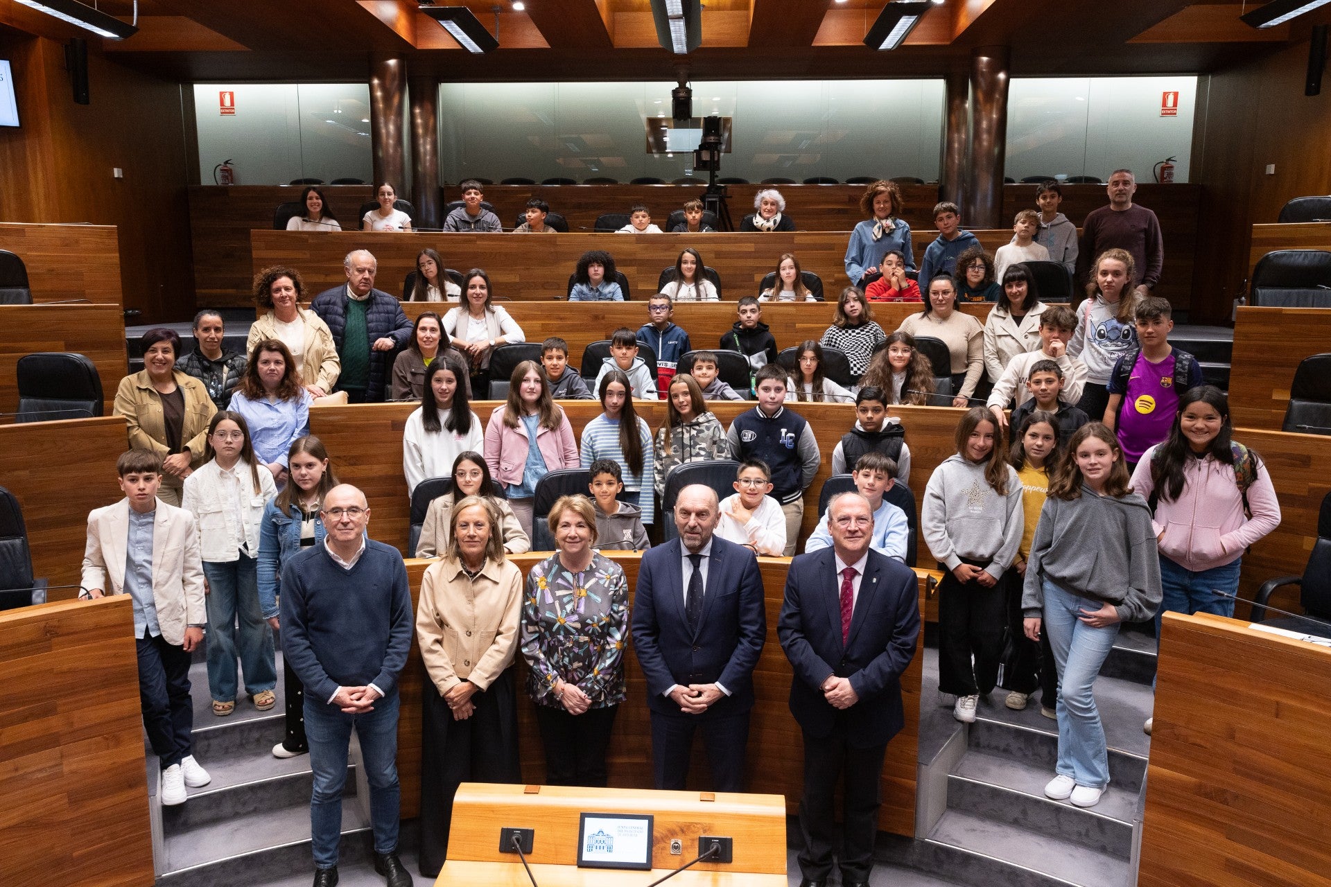 Ander González “venimos a pedir algo más importante: que se escuche a la juventud" Ander González “venimos a pedir algo más importante: que se escuche a la juventud"