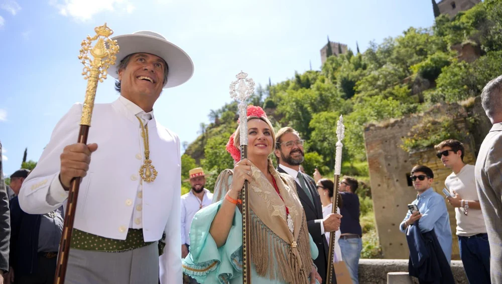 Granada se va al Rocío Granada se va al Rocío