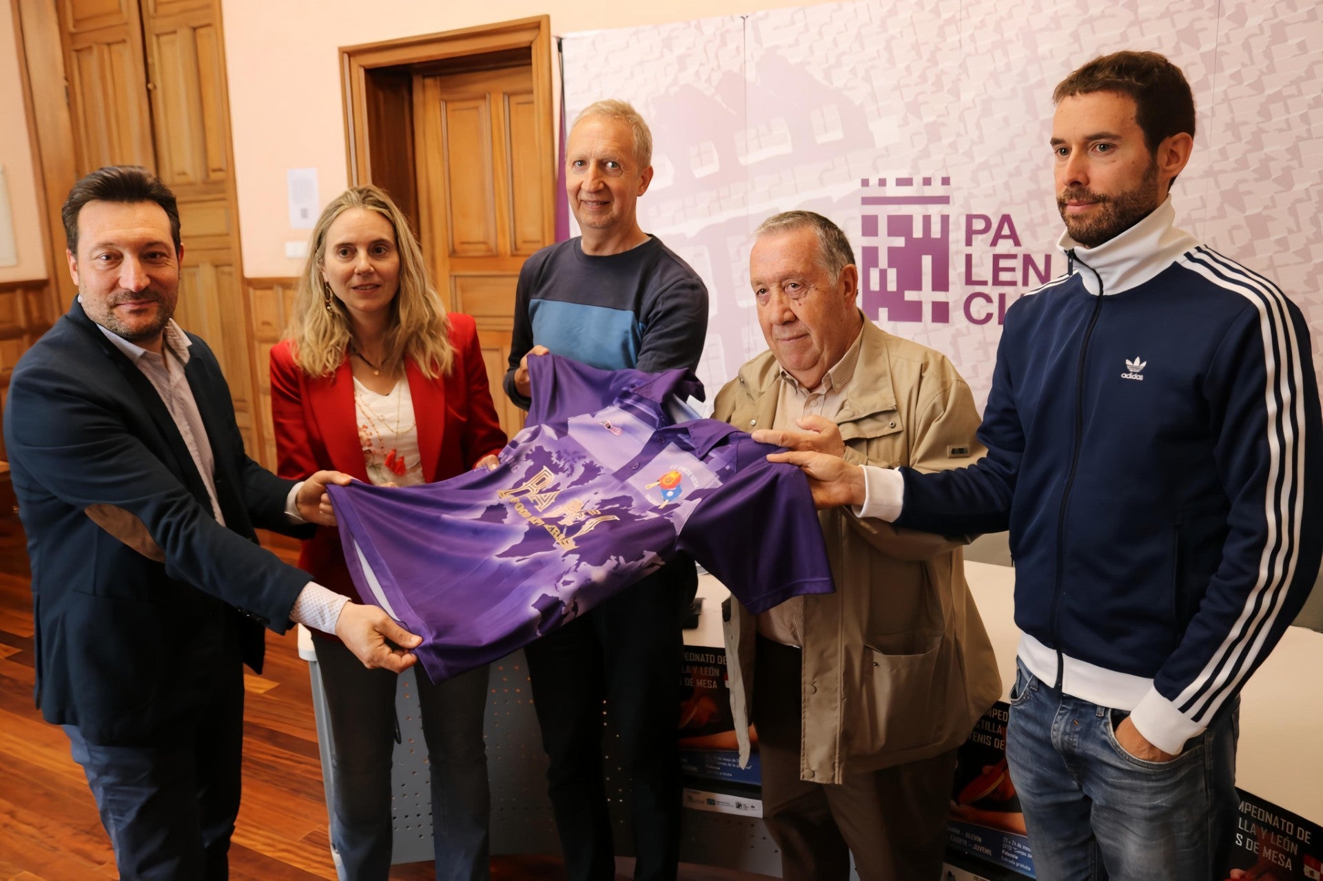 Palencia acogerá el 42º Campeonato de Castilla y León de Tenis de Mesa con la participación de más de 165 jugadores Palencia acogerá el 42º Campeonato de Castilla y León de Tenis de Mesa con la participación de más de 165 jugadores