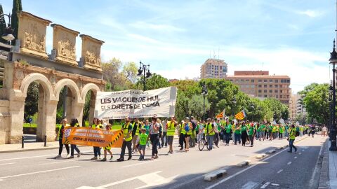La primera de las columnas ha pasado por el centro de Val&egrave;ncia.