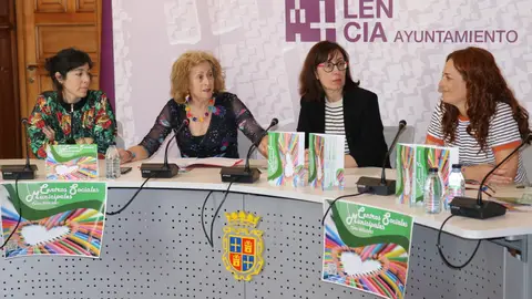 El Ayuntamiento de Palencia oferta más de 3.500 plazas a través del programa de actividades de los Centros Sociales Municipales para el curso 2026-27 .