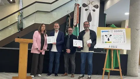 La ONCE dedica un cupón al 50 aniversario de la Comparsa Huestes del Cadí de Elda. La ONCE dedica un cupón al 50 aniversario de la Comparsa Huestes del Cadí de Elda.