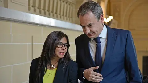 Zapatero y Delcy Rodríguez en una foto de archivo Zapatero y Delcy Rodríguez en una foto de archivo