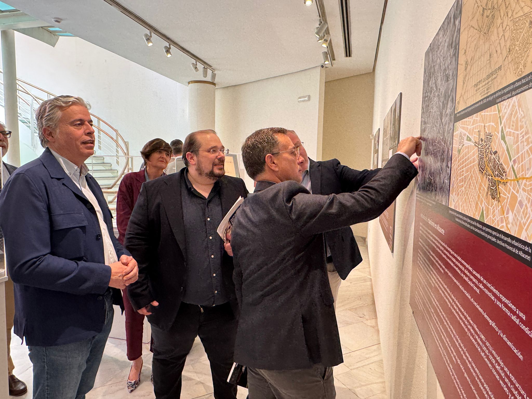 El Colegio de Ingenieros de Caminos muestra "las raíces del progreso" de la ciudad de Albacete El Colegio de Ingenieros de Caminos muestra "las raíces del progreso" de la ciudad de Albacete