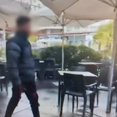 Identificado un hombre por intento de agresión por arma blanca esta semana en una pelea en la Praza Roxa Identificado un hombre por intento de agresión por arma blanca esta semana en una pelea en la Praza Roxa