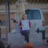 Alba Fernàndez divulgant sobre el contingut del llibre Alba Fernàndez divulgant sobre el contingut del llibre