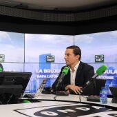 Juan Lobato durante la entrevista