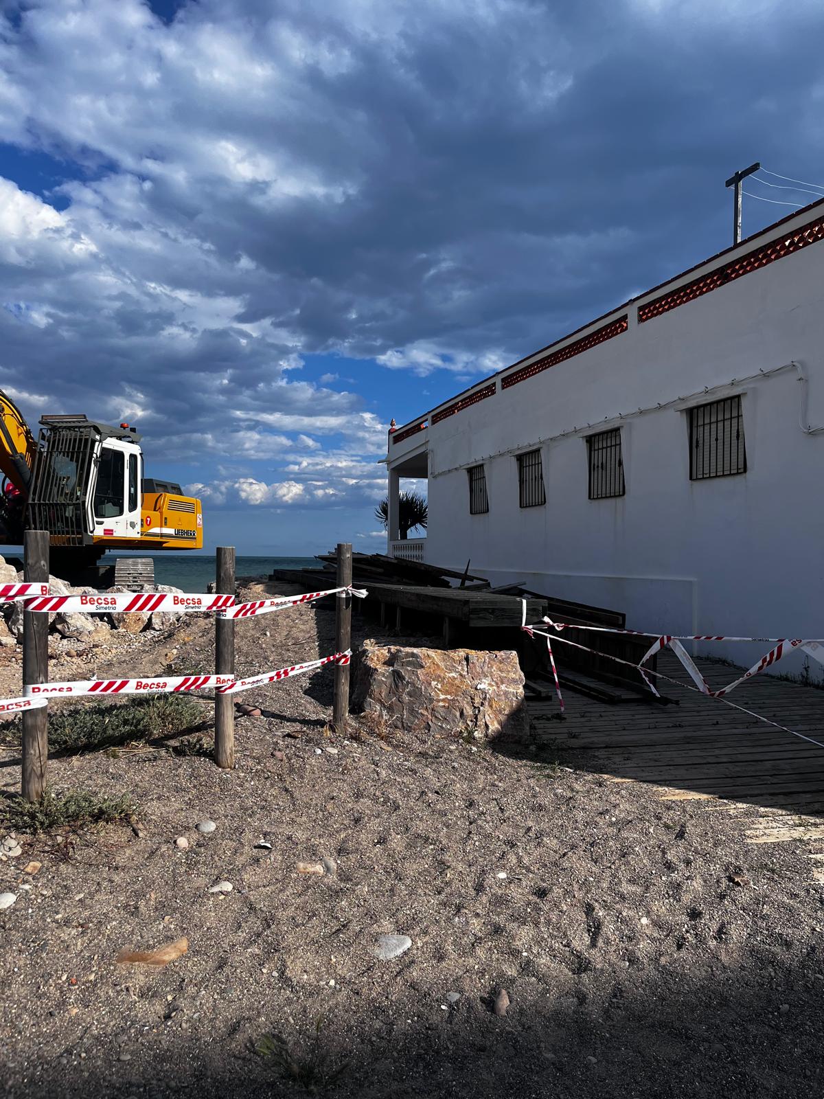 El Ayuntamiento de Nules intensifica las mejoras en sus playas para el inicio de la temporada estival El Ayuntamiento de Nules intensifica las mejoras en sus playas para el inicio de la temporada estival