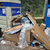 Alfàs del Pi sanciona con hasta 3.000 euros los vertidos ilegales de escombros en la vía pública Alfàs del Pi sanciona con hasta 3.000 euros los vertidos ilegales de escombros en la vía pública