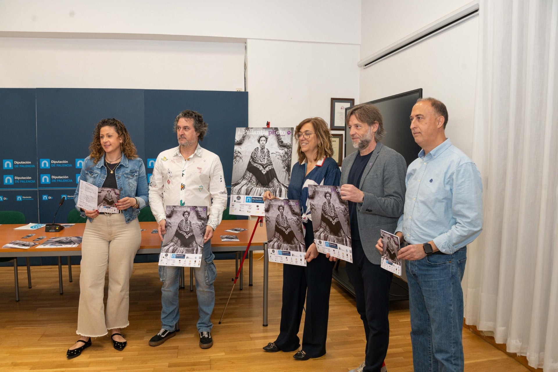 Carmenchu Alemán, Cristina García Rodero y Sol de la Quadra Salcedo protagonistas de la XIII edición de Pallantiaphoto Palencia Carmenchu Alemán, Cristina García Rodero y Sol de la Quadra Salcedo protagonistas de la XIII edición de Pallantiaphoto Palencia
