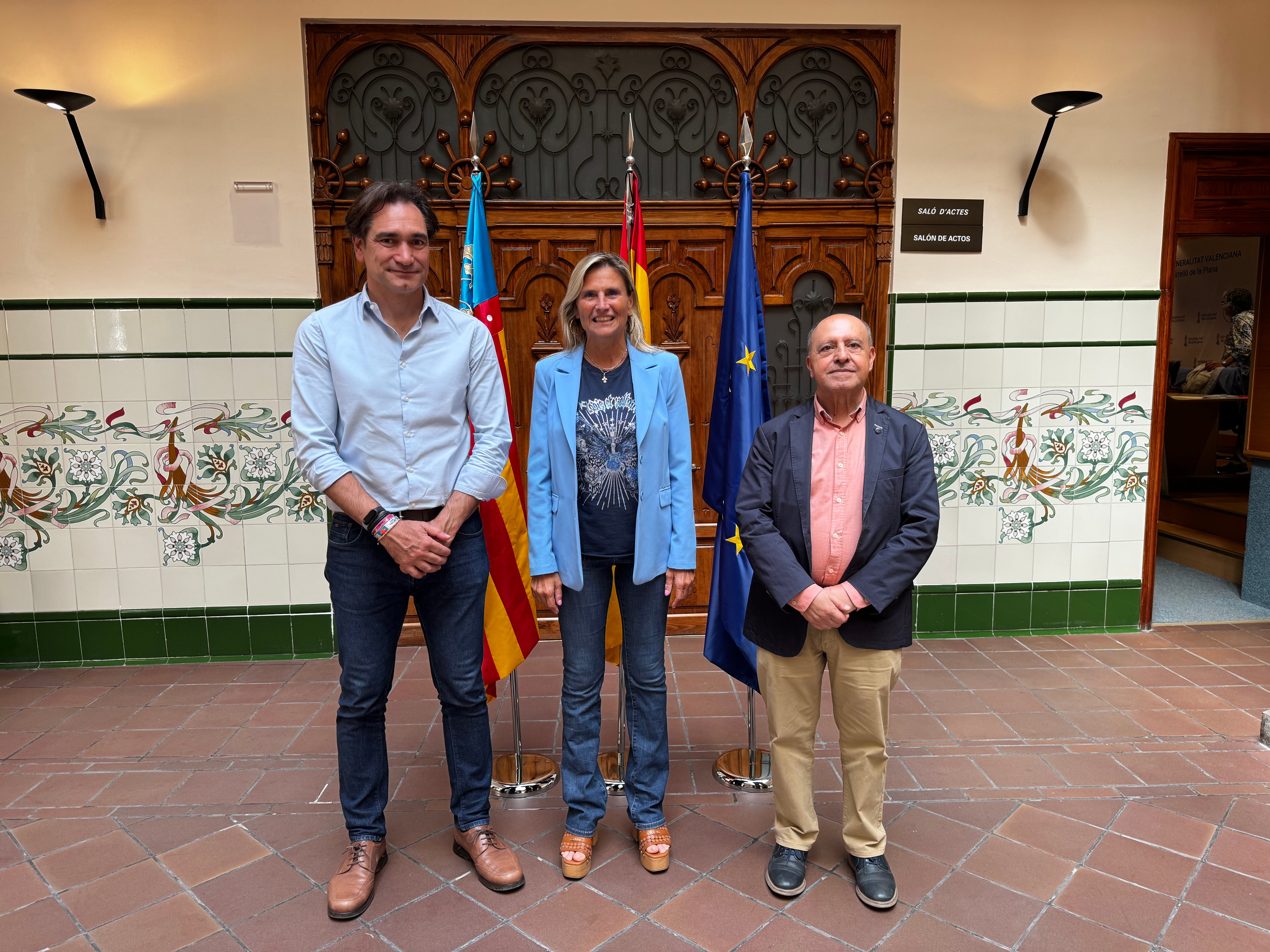 ATC y la Generalitat refuerzan su alianza para defender la industria cerámica de Castellón ATC y la Generalitat refuerzan su alianza para defender la industria cerámica de Castellón