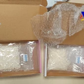 Detenido en Castellón un hombre con 300 gramos de “flakka” interceptados en un envío procedente de la UE Detenido en Castellón un hombre con 300 gramos de “flakka” interceptados en un envío procedente de la UE
