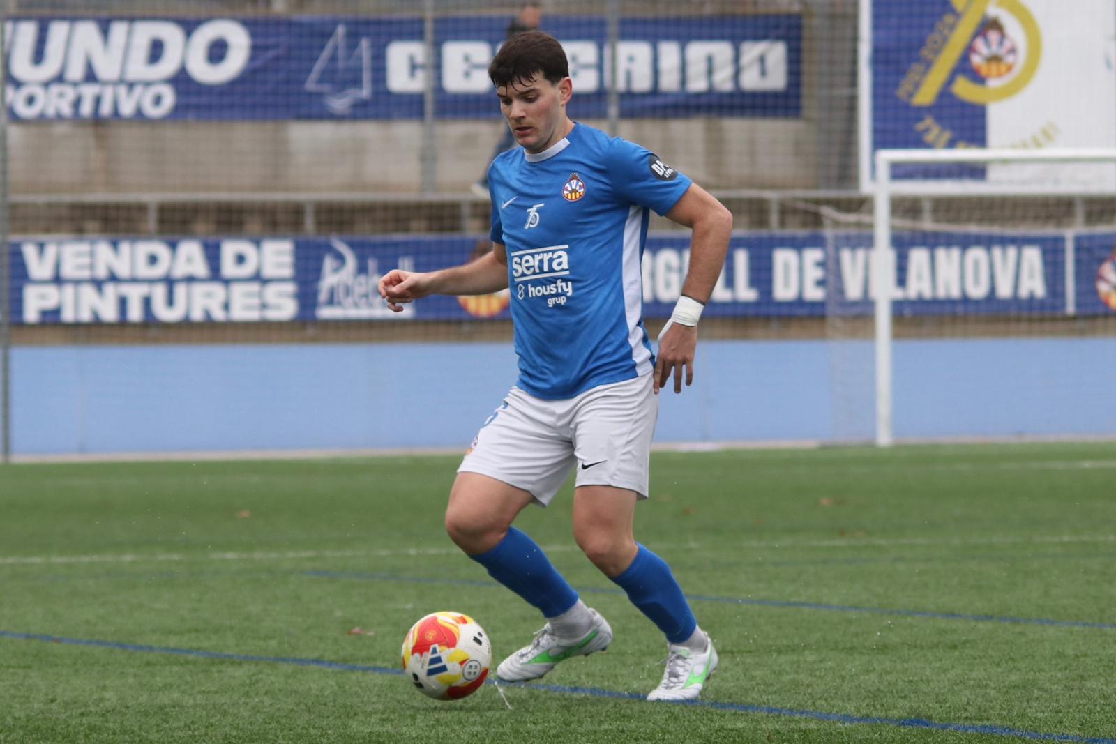 El CF Vilanova afronta a Cornellà el repte de remuntar per seguir somiant amb l’ascens El CF Vilanova afronta a Cornellà el repte de remuntar per seguir somiant amb l’ascens