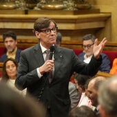 Esquerra amenaça i Salvador Illa promet