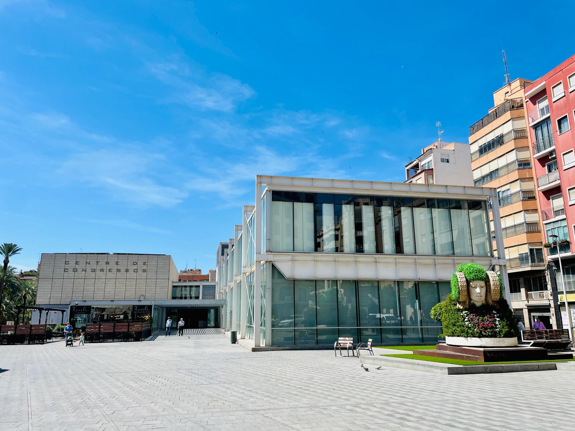 El PSOE de Elche pide al gobiernom local del PP y Vox inversiones este año para modernizar el centro de congresos El PSOE de Elche pide al gobiernom local del PP y Vox inversiones este año para modernizar el centro de congresos