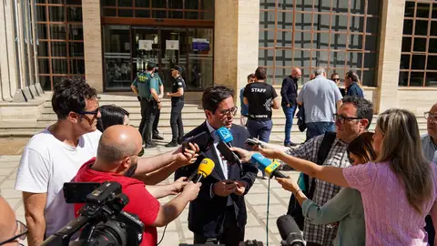 Los investigadores apuntan a un posible caso de violencia de género y vicaria en 'El Canalillo' Los investigadores apuntan a un posible caso de violencia de género y vicaria en 'El Canalillo'