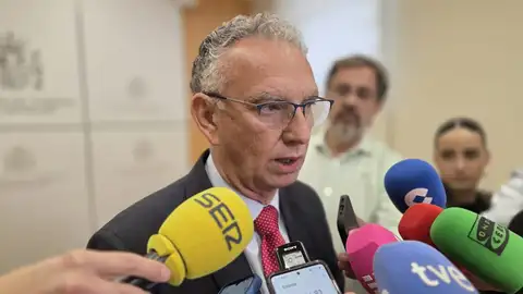 La Policía Nacional realiza "varios registros" en diferentes zonas de Badajoz sin descartar detenidos La Policía Nacional realiza "varios registros" en diferentes zonas de Badajoz sin descartar detenidos