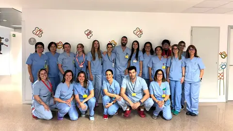 Equipo de enfermería de Materno-infantil, Pediatras, Ginecólogas y Matronas del Hospital Universitario de Vinalopó de Elche. Equipo de enfermería de Materno-infantil, Pediatras, Ginecólogas y Matronas del Hospital Universitario de Vinalopó de Elche.