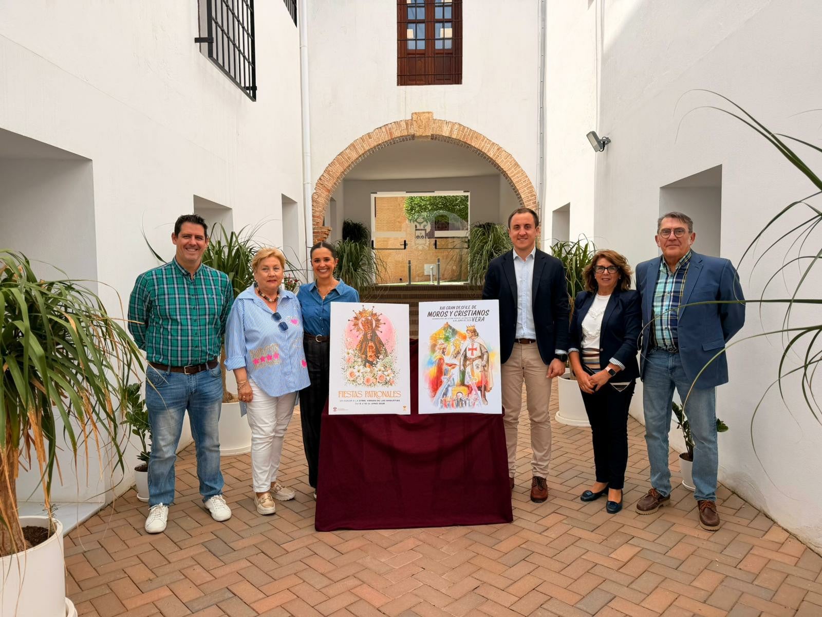 En Vera celebran cinco días de Patronales y doce meses por el Centenario de la Coronación Canónica de la Virgen de las Angustias En Vera celebran cinco días de Patronales y doce meses por el Centenario de la Coronación Canónica de la Virgen de las Angustias
