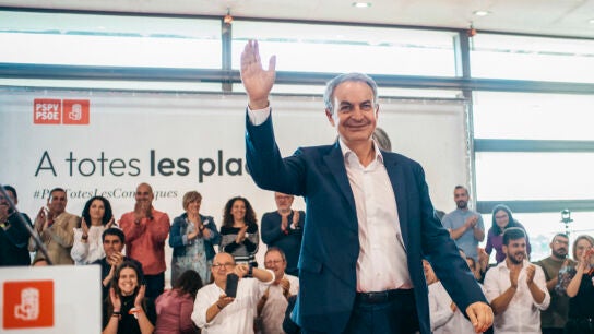Qui&eacute;n es Gertrudis &Aacute;lvarez, la secretaria de Zapatero a la que la UDEF atribuye un "papel esencial" en la supuesta trama