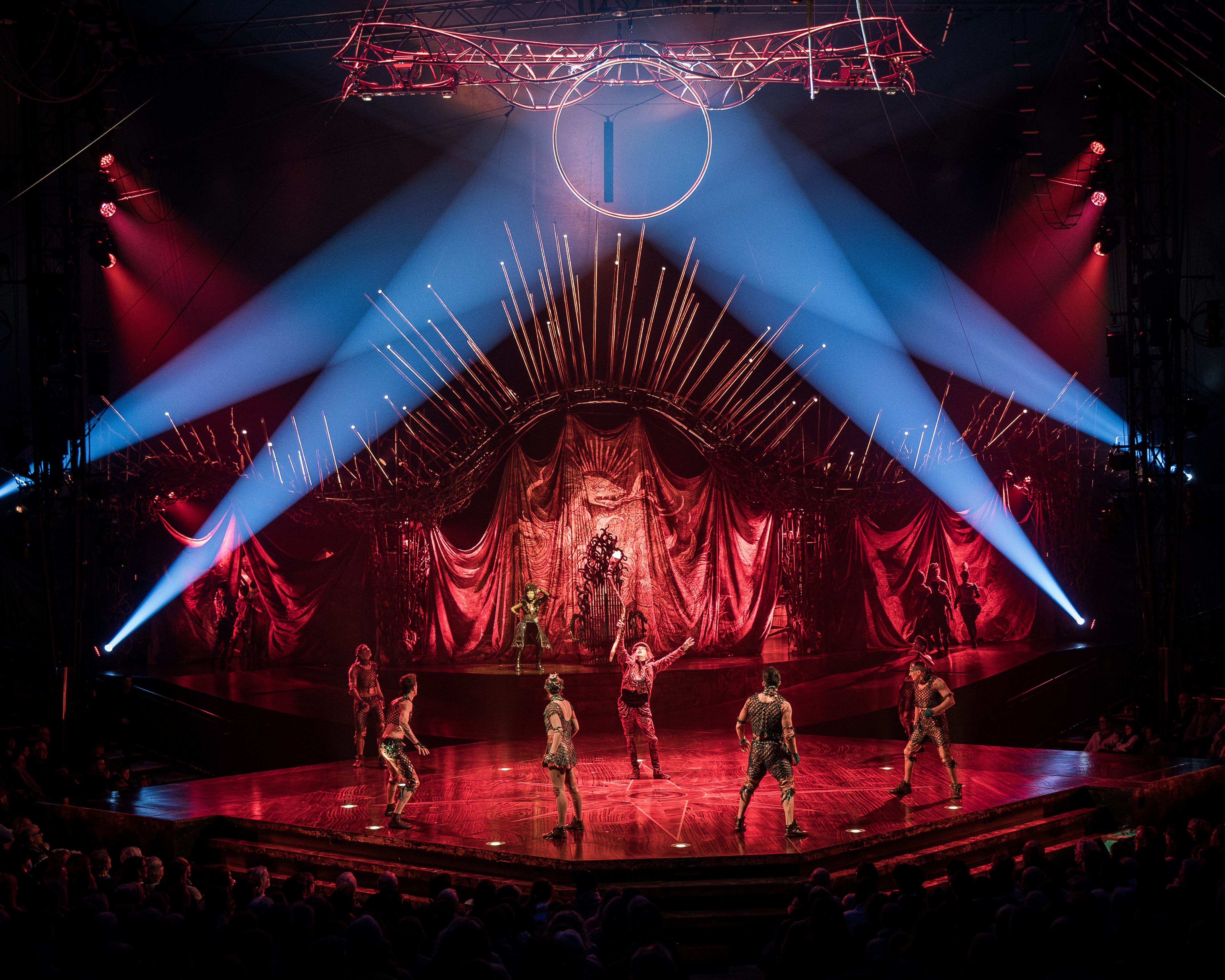 Cirque du Soleil regresa a València con su renovada "Alegría" Cirque du Soleil regresa a València con su renovada "Alegría"