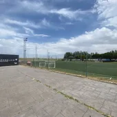 Tori, instalación municipal ubicada en Villares de la Reina en la que se entrenan y juegan algunos conjuntos de la base del club Tori, instalación municipal ubicada en Villares de la Reina en la que se entrenan y juegan algunos conjuntos de la base del club