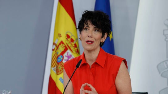 La ministra de Inclusi&oacute;n, Seguridad Social y Migraciones y portavoz del Gobierno, Elma Saiz/ EFE/ Zipi
