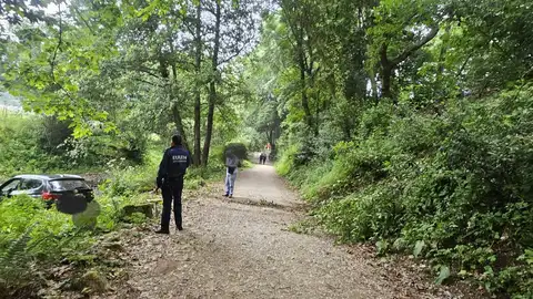 Una mujer se precipita al río Sar con su vehículo desde el aparcamiento del Hospital de Conxo Una mujer se precipita al río Sar con su vehículo desde el aparcamiento del Hospital de Conxo