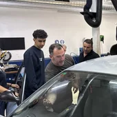 La Nucía invierte cerca de 60.000 euros en el segundo Curso de Electromecánica para desempleados La Nucía invierte cerca de 60.000 euros en el segundo Curso de Electromecánica para desempleados