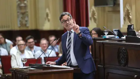 El PP y el PSIB convierten el debate sobre vivienda en un cruce de acusaciones por sus casos judiciales El PP y el PSIB convierten el debate sobre vivienda en un cruce de acusaciones por sus casos judiciales