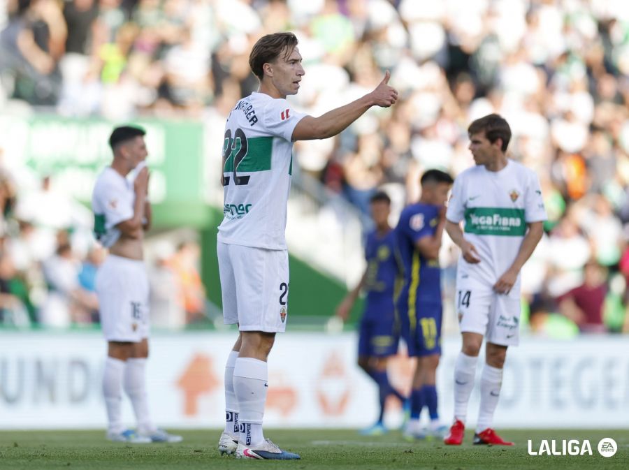 Elche: Affengruber se queda sin minutos en el debut de Austria en el Mundial Elche: Affengruber se queda sin minutos en el debut de Austria en el Mundial