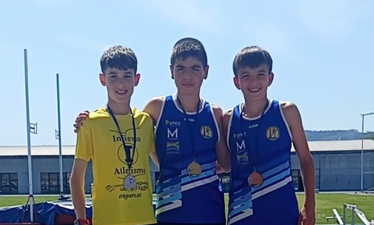 Los deportistas del Infiesto Atletismo continúan sumando medallas en sus competiciones Los deportistas del Infiesto Atletismo continúan sumando medallas en sus competiciones