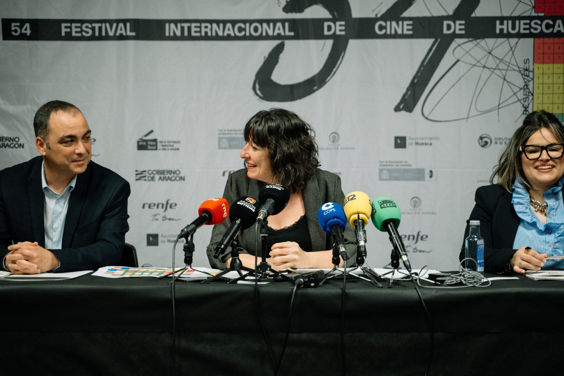 Renfe impulsa la conexión entre cultura y territorio sumándose al Festival Internacional de Cine de Huesca Renfe impulsa la conexión entre cultura y territorio sumándose al Festival Internacional de Cine de Huesca