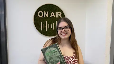 La escritora zaragozana Andrea Izquierdo La escritora zaragozana Andrea Izquierdo