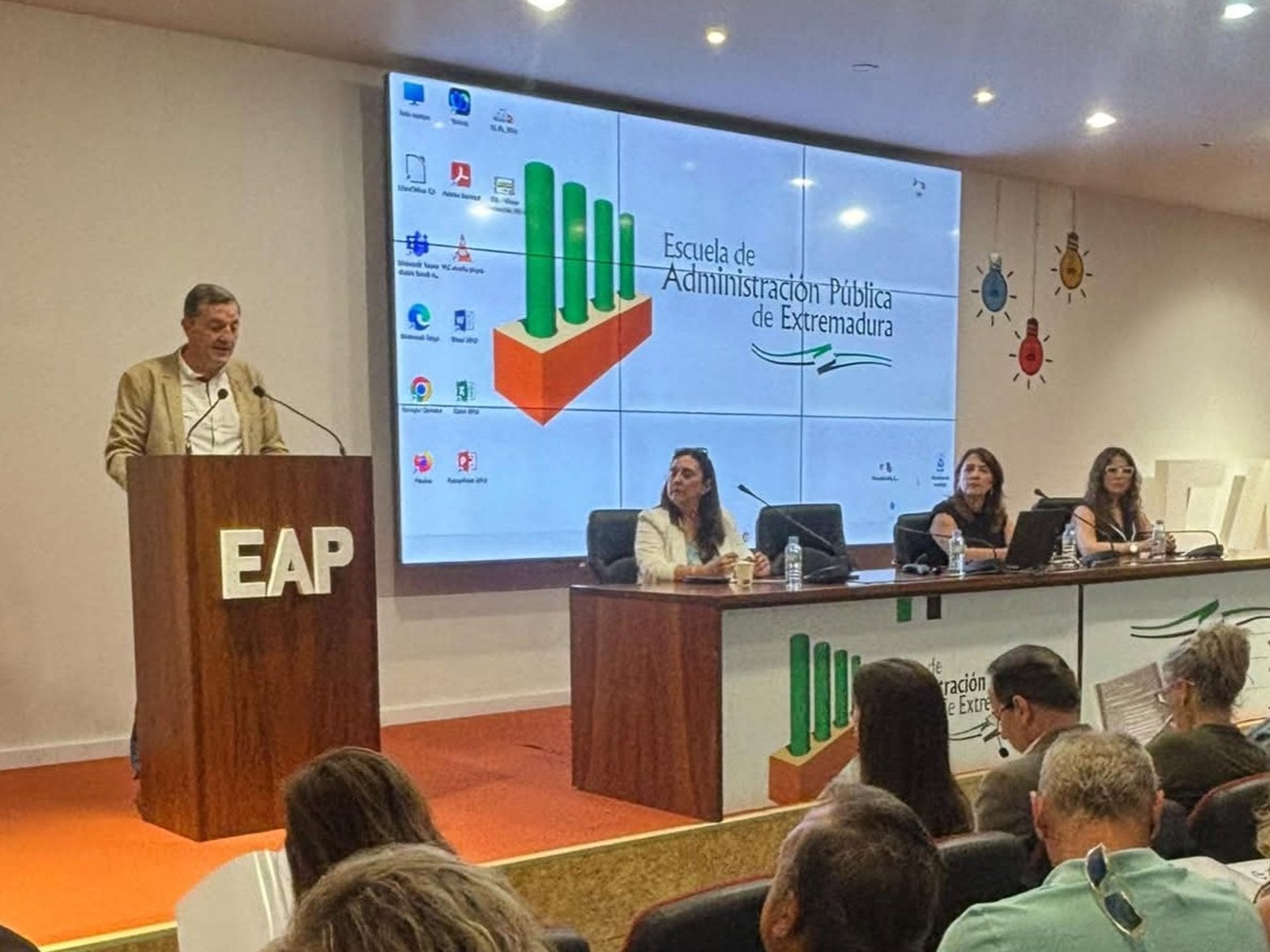 CSIF pide más inversión en prevención laboral en Extremadura tras aumentar un 40% los fallecidos en el primer trimestre CSIF pide más inversión en prevención laboral en Extremadura tras aumentar un 40% los fallecidos en el primer trimestre