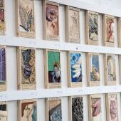 70 obras artísticas reinterpretan piezas del Museo de Arte Romano en una exposición en el Centro Cultural Alcazaba