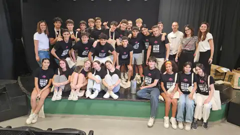 El IES-Guadalpín gana el Gran Concurso del Hormigón de Málaga organizado por el Colegio Oficial de la Arquitectura Técnica. PRemio