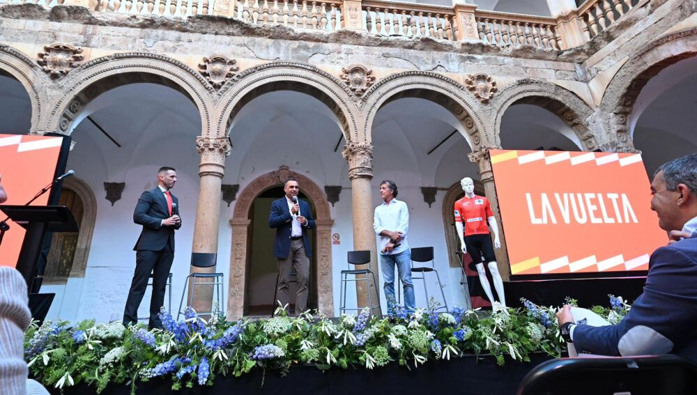 Acto de presentación de los detalles de las etapas granadinas de La Vuelta 26