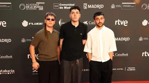 El grupo extremeño Sanguijuelas del Guadiana se corona como Mejor Nuevo Artista en los Premios de Academia de la Música El grupo extremeño Sanguijuelas del Guadiana se corona como Mejor Nuevo Artista en los Premios de Academia de la Música