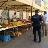 Nules implanta un sistema de control de venta ambulante de fruta para evitar robos en el campo 