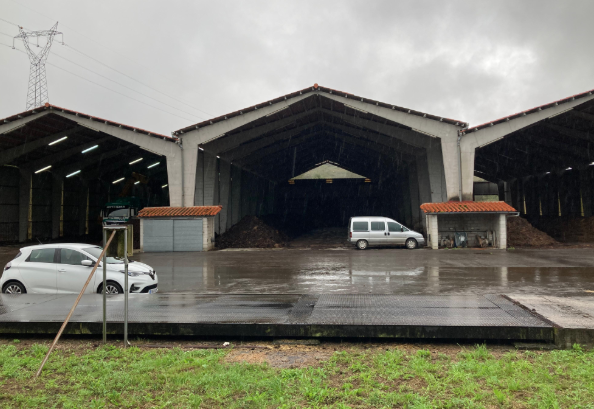 Movilidad refuerza la gestión de la planta de estiércol de H.ortigueru, en Cabrales y aumenta el presupuesto hasta los 1,1 millones Movilidad refuerza la gestión de la planta de estiércol de H.ortigueru, en Cabrales y aumenta el presupuesto hasta los 1,1 millones