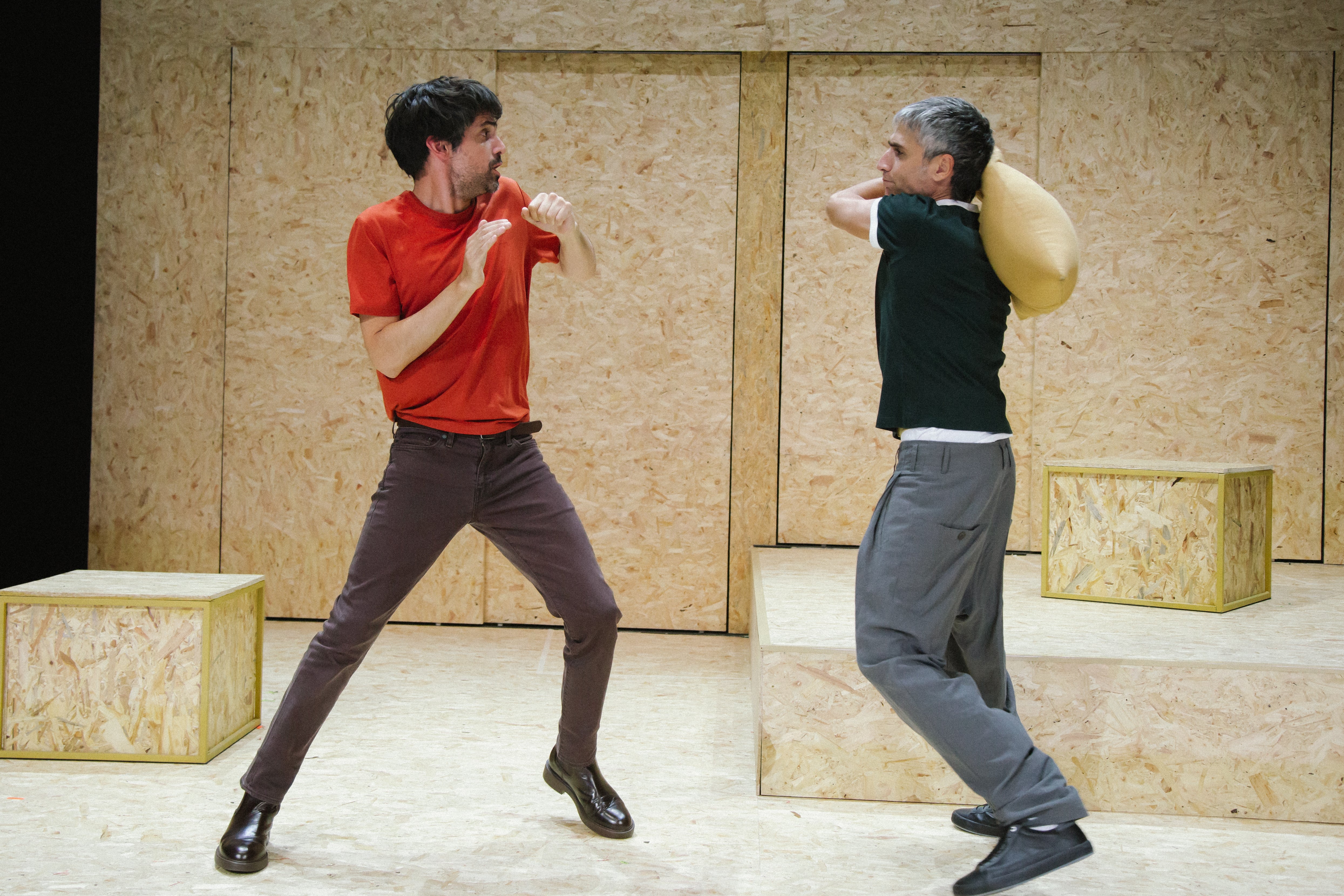 La obra de teatro ‘El entusiasmo’ de Pablo Remón, este sábado en el Gran Teatro Falla La obra de teatro ‘El entusiasmo’ de Pablo Remón, este sábado en el Gran Teatro Falla