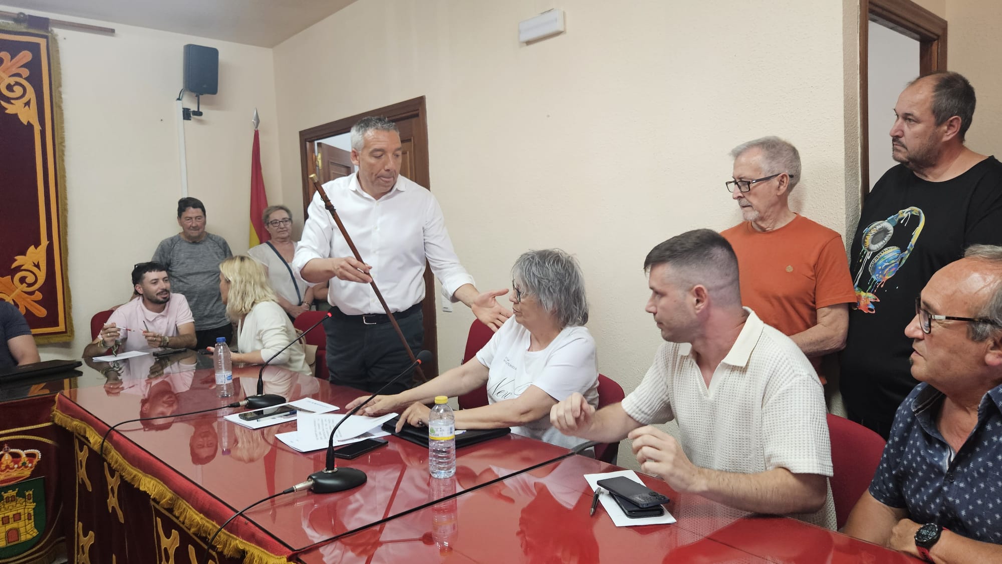 PP y Unidas Podemos echan de la alcaldía de Pioz al socialista Manuel López PP y Unidas Podemos echan de la alcaldía de Pioz al socialista Manuel López