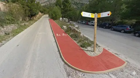 Empiezan los trabajos de adecuación de un itinerario peatonal que conectará la Font del Molí con el inicio de las sendas al Puig Campana Empiezan los trabajos de adecuación de un itinerario peatonal que conectará la Font del Molí con el inicio de las sendas al Puig Campana