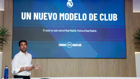 Riquelme responde a Florentino: "Son falsedades" Riquelme responde a Florentino: "Son falsedades"