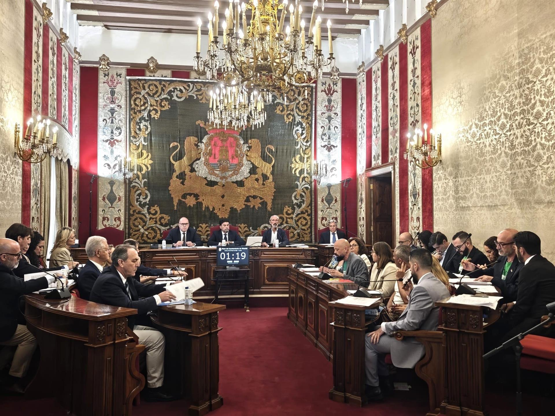Alicante modificará el Reglamento del Pleno para que cualquier concejal de baja pueda acudir o intervenir de forma telemática Alicante modificará el Reglamento del Pleno para que cualquier concejal de baja pueda acudir o intervenir de forma telemática