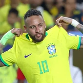 Neymar sufre una lesión muscular y es duda para el estreno de Brasil Neymar sufre una lesión muscular y es duda para el estreno de Brasil
